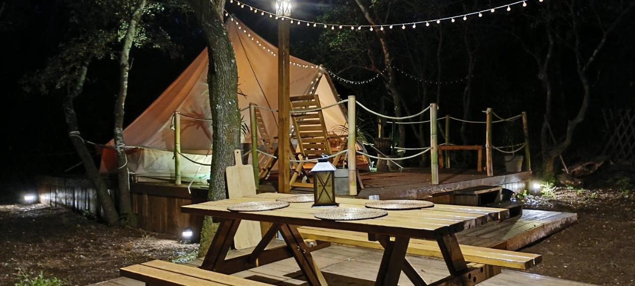 Evasion En Pleine Nature, Tipi Insolite Et Jacuzzi Au Pont Du Gard ! Vers-Pont-du-Gard Exterior foto